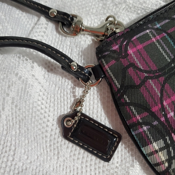 Coach Tartan Wristlet - Picture 3 of 6